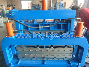 840/820雙層琉璃瓦設(shè)備