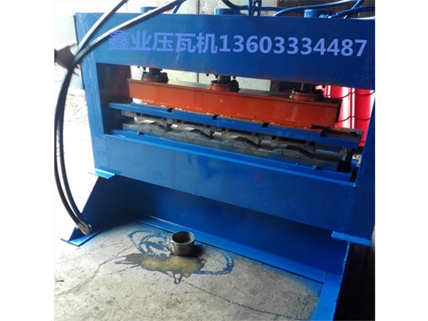 車廂板壓頭機(jī)