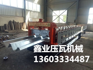 600樓承板設(shè)備