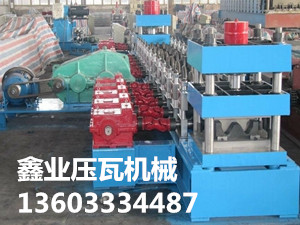 牌坊式高速護欄板成型機