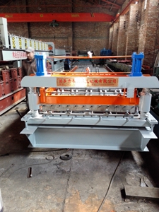 不銹鋼壓瓦機(jī)